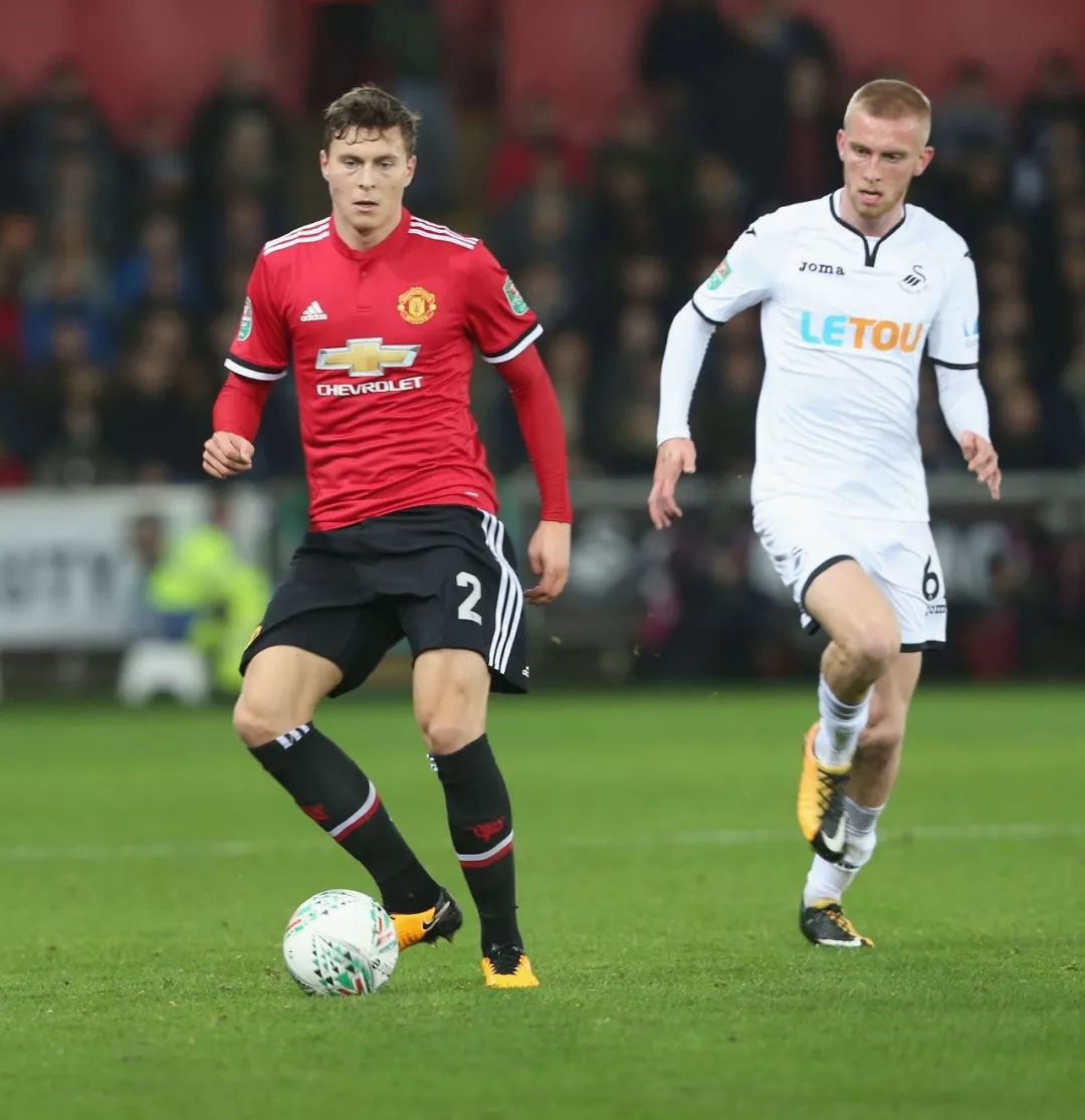 及选手助跑 及选手助跑