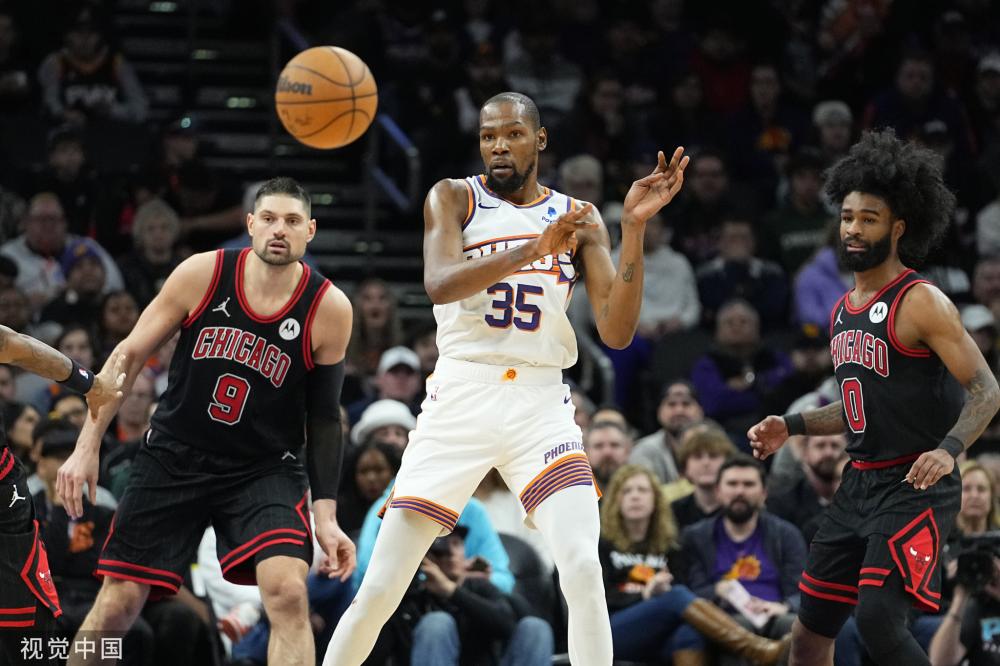 他们在伊萨 他们在伊萨