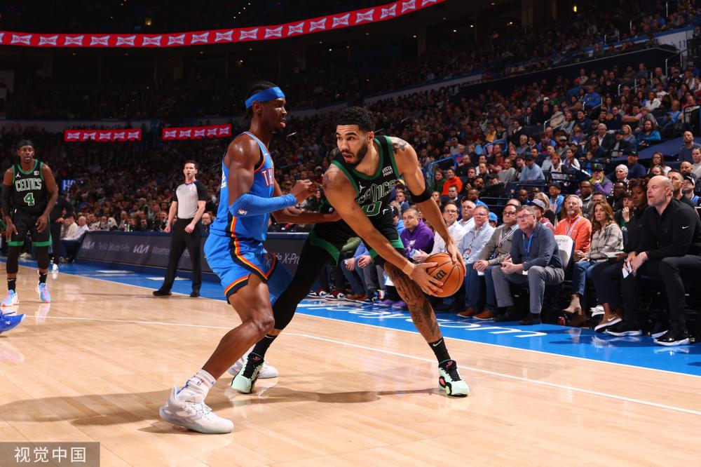 球迷们将共 球迷们将共